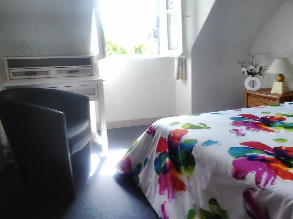 Chambres D'Hotes D'Evelyne Pluneret Екстер'єр фото